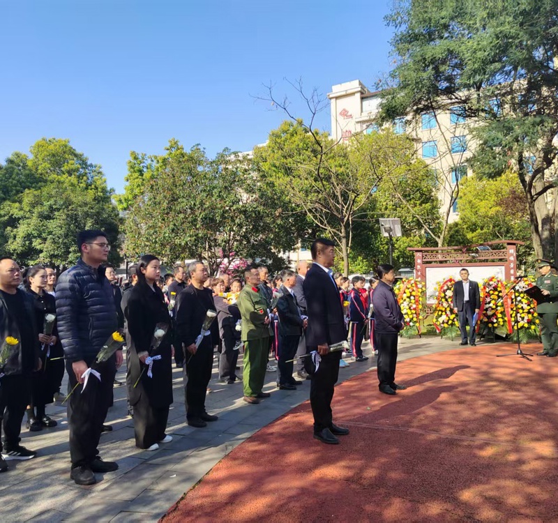 鼎城区开展“追寻·2026·清明祭英烈”活动